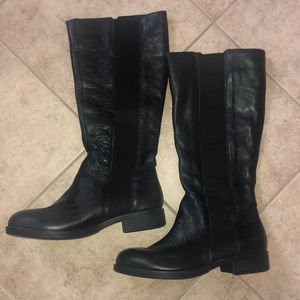 Kenneth Cole Leather boots